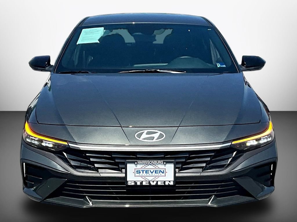 Certified 2026 Hyundai Elantra Sport FWD image 2