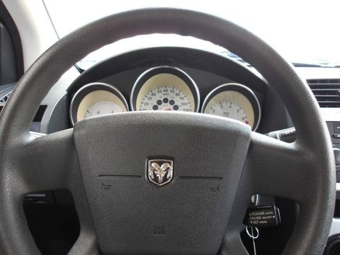 Used 2009 Dodge Caliber SXT FWD image 14