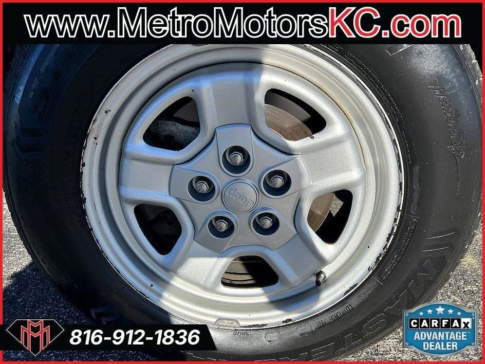 Used 2014 Jeep Patriot Sport w/ Power Value Group FWD image 11