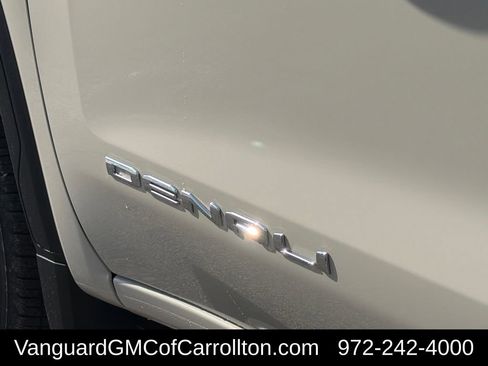 New 2026 GMC Sierra 1500 Denali Ultimate AWD/4WD image 9