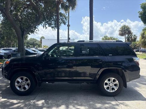 Used 2024 Toyota 4Runner SR5 RWD image 11
