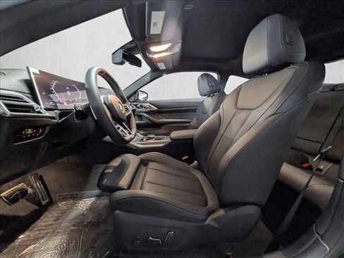 New 2026 BMW M440i Coupe w/ Premium Package RWD image 4