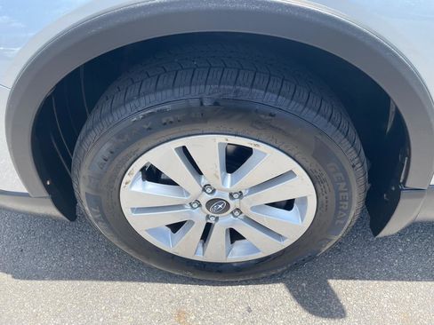 Used 2018 Subaru Outback 2.5i AWD/4WD image 17