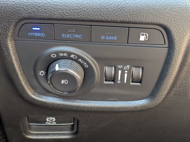Used 2024 Jeep Grand Cherokee Limited 4xe AWD/4WD image 26