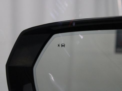 Used 2021 GMC Yukon XL Denali image 50