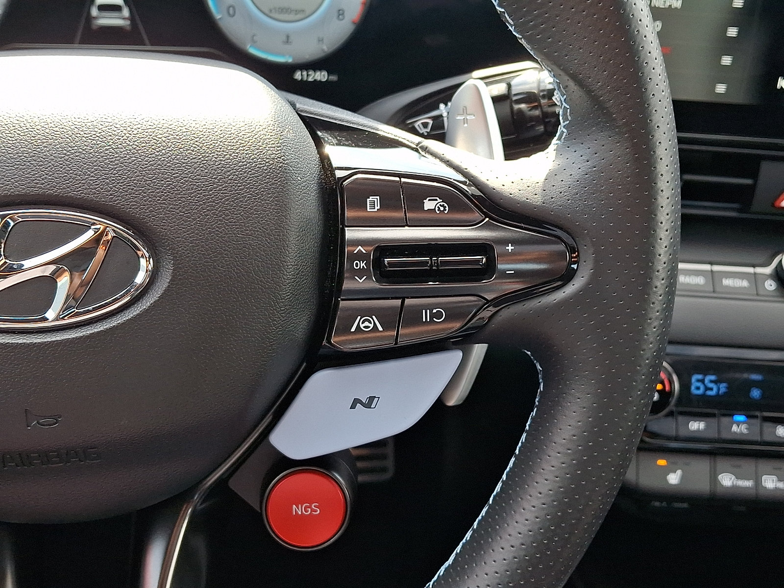 Used 2023 Hyundai Elantra N FWD image 24