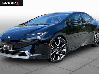 Used 2023 Toyota Prius Prime Premium FWD video 1