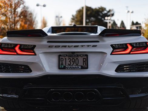 Used 2024 Chevrolet Corvette Z06 w/ Stealth Interior Trim Package image 13