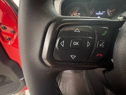 Used 2025 Jeep Wrangler Unlimited Sport AWD/4WD image 17