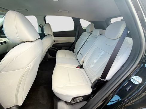 Certified 2025 Hyundai Tucson SEL FWD image 24