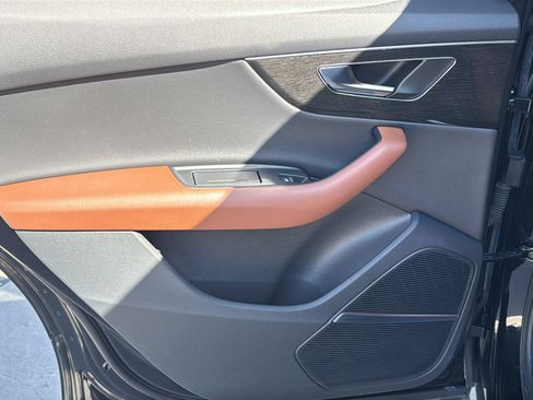 Used 2022 Audi Q7 3.0T Premium Plus image 17