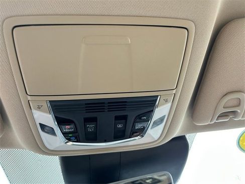 Used 2020 Acura RDX w/ Technology Package image 25