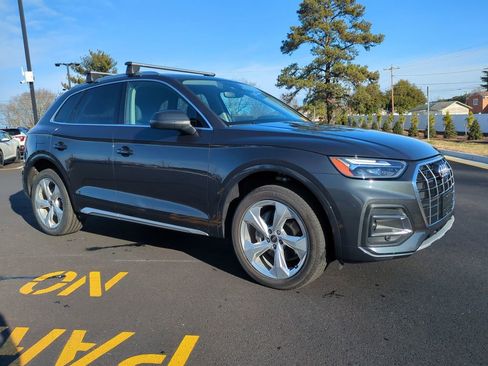 Used 2021 Audi Q5 2.0T Premium Plus w/ Premium Plus Package image 2