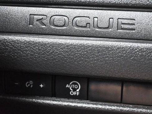 Used 2023 Nissan Rogue S FWD image 27