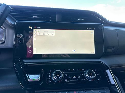 Used 2024 GMC Sierra 2500 AT4 w/ AT4 Premium Plus Package image 25