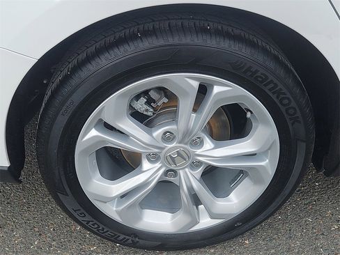 Used 2023 Honda Accord LX image 9