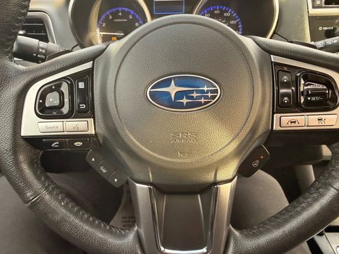 Used 2017 Subaru Outback 3.6R Touring w/ Popular Package #5A image 17