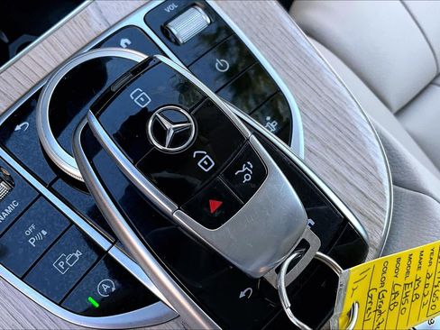 Certified 2022 Mercedes-Benz E 450 4MATIC Cabriolet image 13