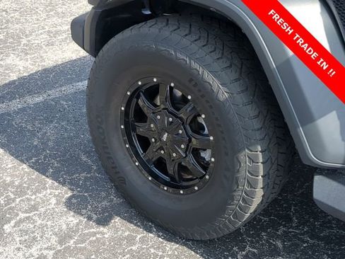 Used 2020 Jeep Wrangler Unlimited Sport image 21