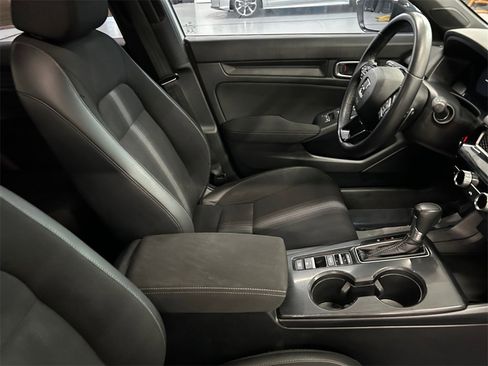 Used 2023 Honda Civic Sport image 18