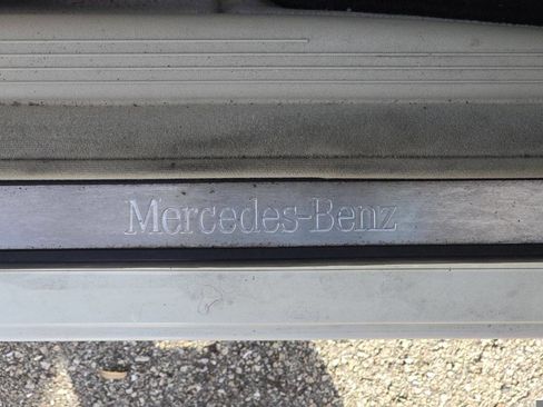 Used 2006 Mercedes-Benz E 350 4MATIC Sedan image 23