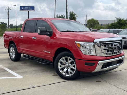 Used 2023 Nissan Titan SV w/ SV Convenience Package RWD image 1