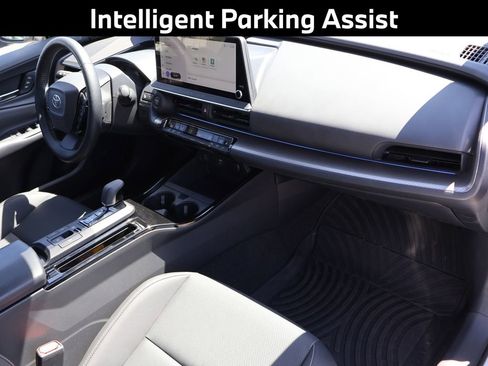 Used 2024 Toyota Prius Limited w/ Limited Premium Package AWD/4WD image 11