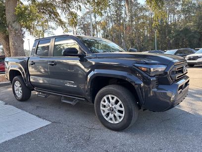 Used 2025 Toyota Tacoma SR5
