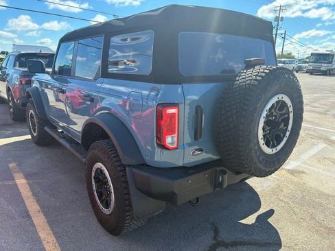 Used 2023 Ford Bronco Big Bend w/ Sasquatch Package AWD/4WD image 3