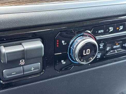 New 2026 GMC Sierra 1500 Elevation AWD/4WD image 17