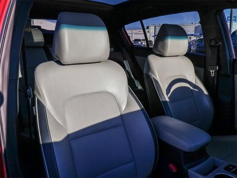 Used 2020 Kia Sportage SX image 14