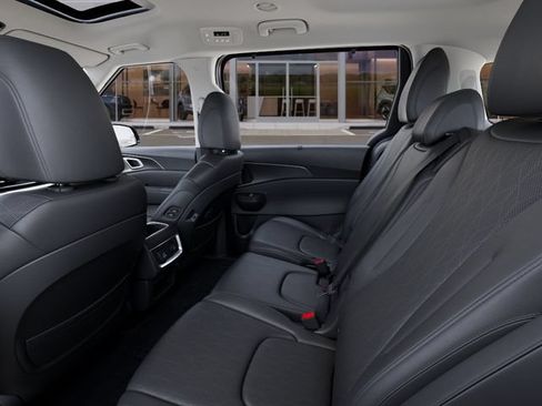 New 2026 Kia Carnival SX w/ SX Dark Edition Package FWD image 18