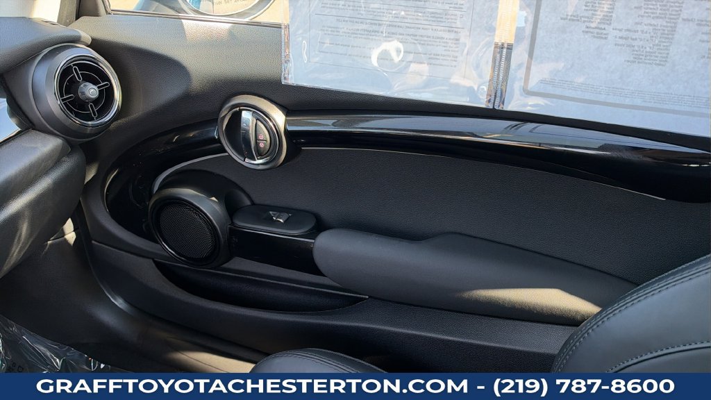 Used 2022 MINI Cooper S FWD image 13