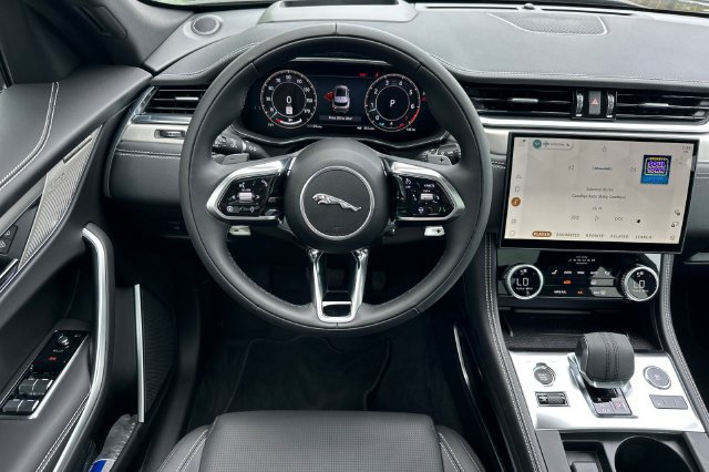 New 2026 Jaguar F-PACE R-Dynamic S AWD/4WD image 13