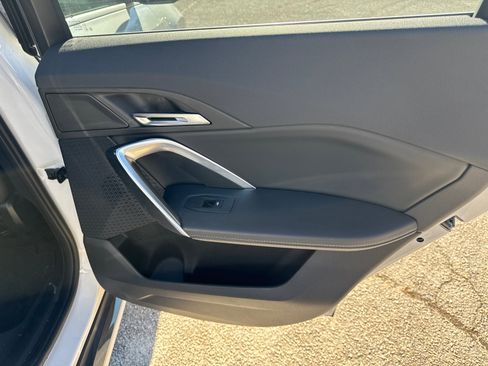 Used 2025 BMW X1 xDrive28i image 17