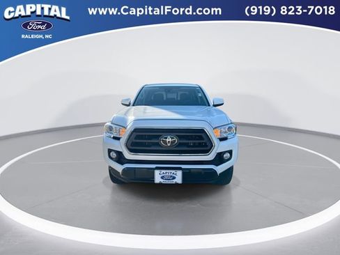 Used 2023 Toyota Tacoma SR image 3