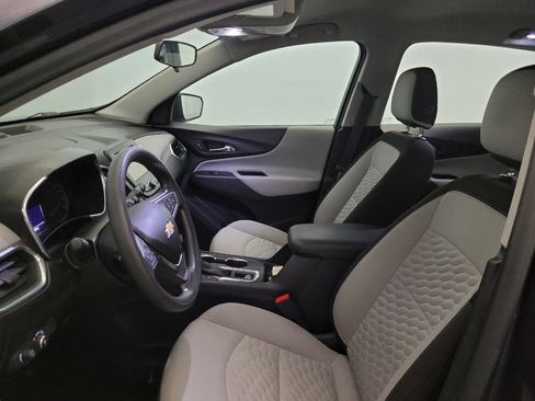 Used 2019 Chevrolet Equinox LS AWD/4WD image 17