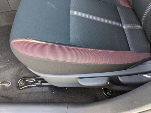 Used 2025 Nissan Versa SR w/ Trunk Package image 30