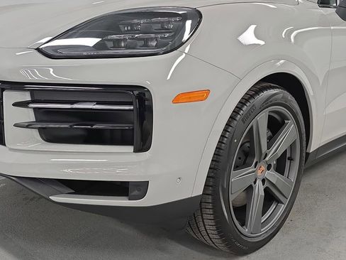 New 2026 Porsche Cayenne AWD/4WD image 11