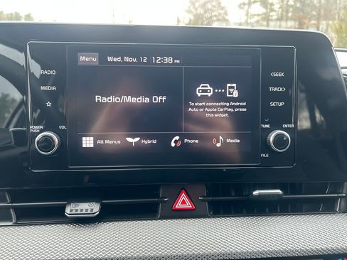 Used 2023 Kia Sportage LX image 14