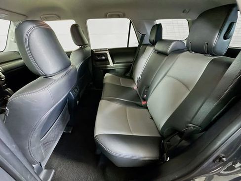 Certified 2024 Toyota 4Runner SR5 Premium image 22
