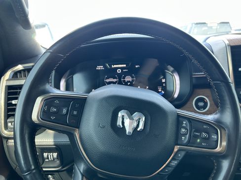 Used 2023 RAM 1500 Limited AWD/4WD image 18