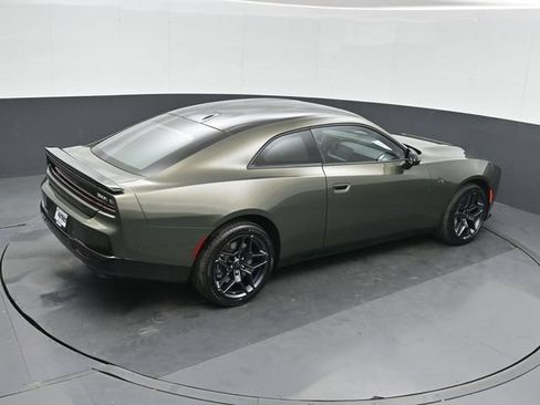 New 2026 Dodge Charger Scat Pack w/ Blacktop Package AWD/4WD image 32