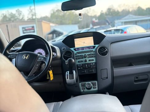 Used 2009 Honda Pilot Touring image 23