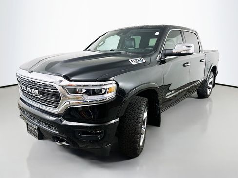Used 2022 RAM 1500 Limited AWD/4WD image 3