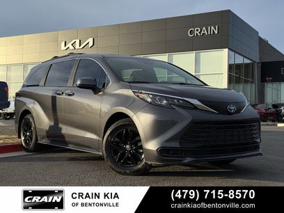 Used 2025 Toyota Sienna LE