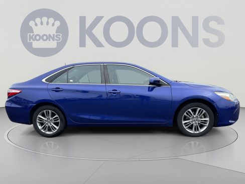 Used 2016 Toyota Camry SE FWD image 8
