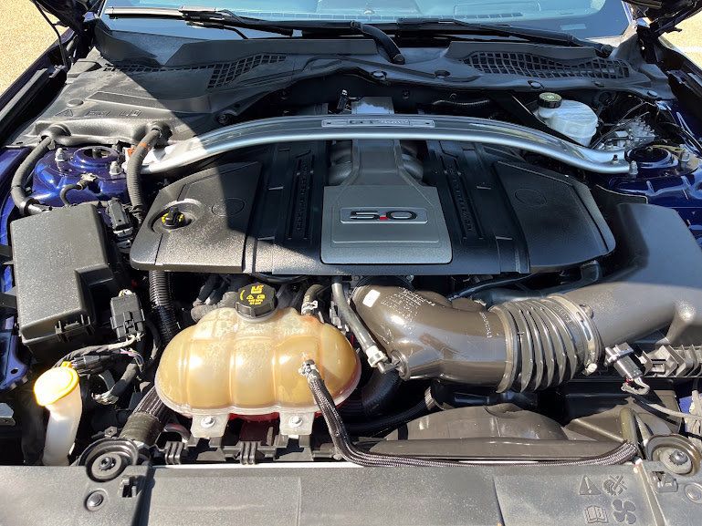 Used 2019 Ford Mustang GT Premium w/ Equipment Group 401A RWD image 27