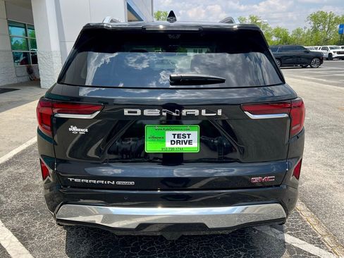 New 2026 GMC Terrain Denali AWD/4WD image 6