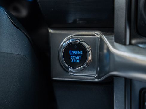 Certified 2023 Ford F150 Lariat w/ Equipment Group 502A High image 36